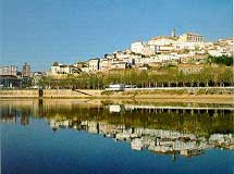 Vista do rio Mondego e da cidade de Coimbra